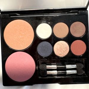Merle Norman face palette